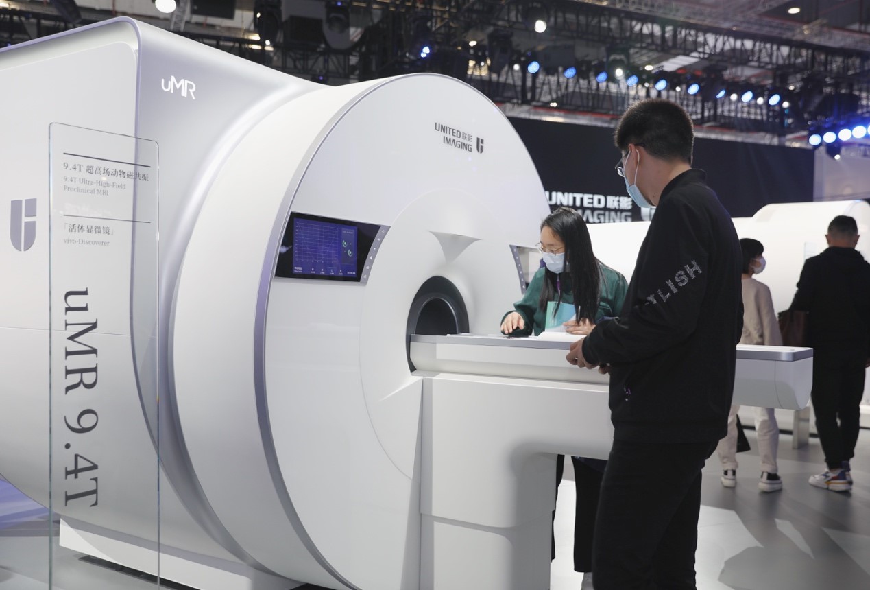 中国首台9.4T超高场动物磁共振亮相亚洲最大医疗器械展