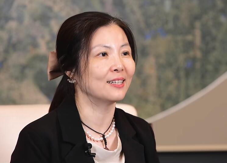 第四批耗材国采落地在即，这家行业巨头全球高管集体访华释放出什么信号？